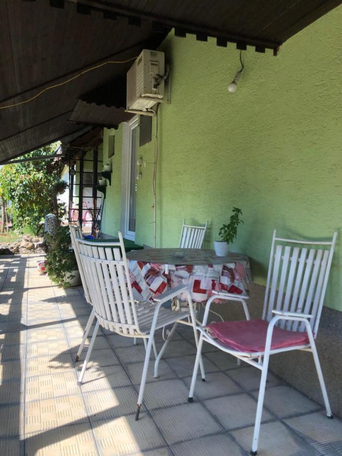 Kuca Za Odmor Davidovic Despotovac Exterior foto